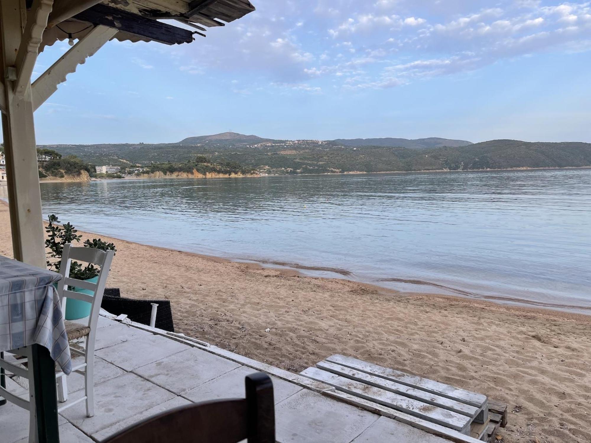 Luxurious Villa In Peloponnese With Swimming Pool Kamária Eksteriør bilde