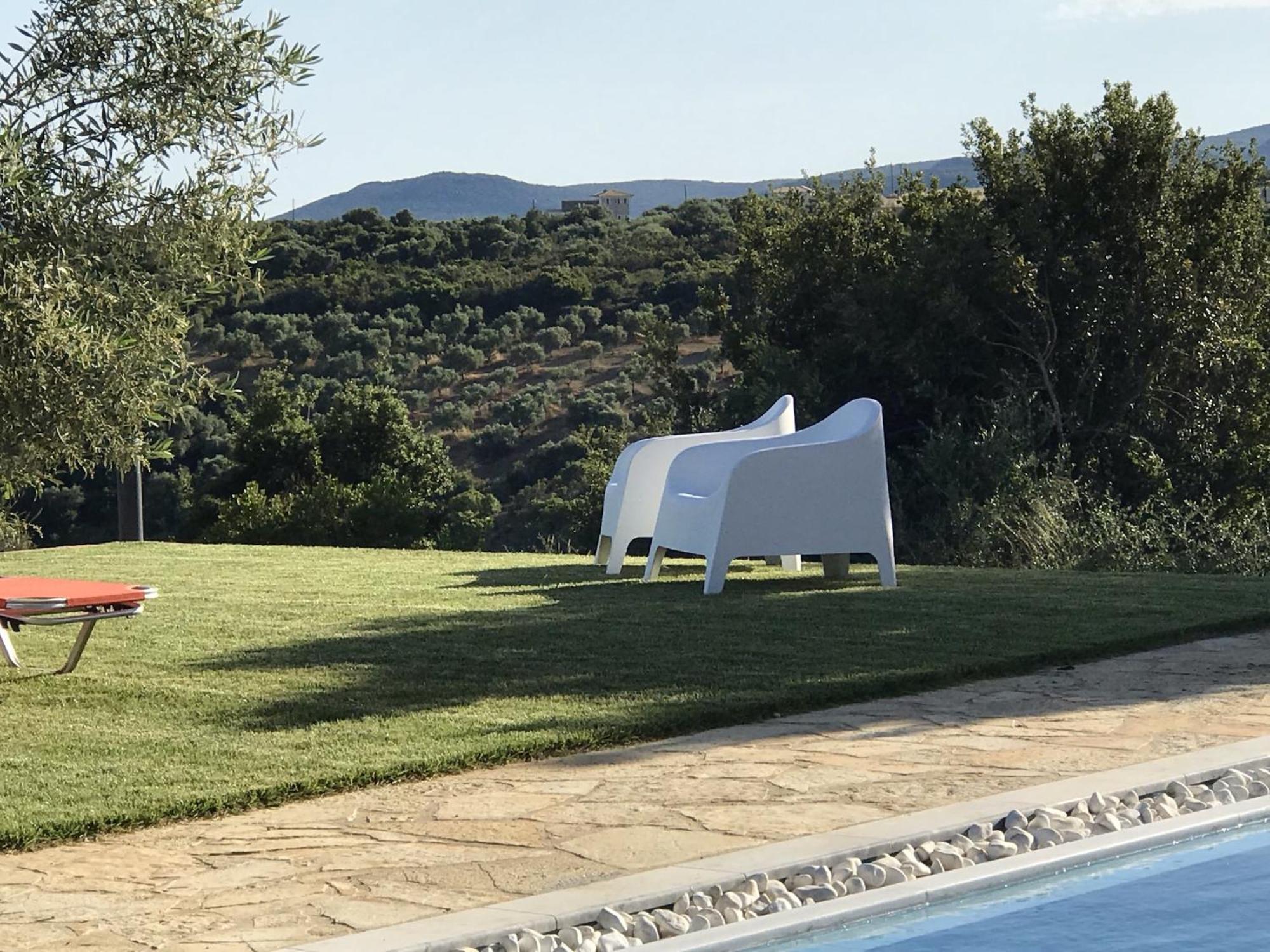 Luxurious Villa In Peloponnese With Swimming Pool Kamária Eksteriør bilde